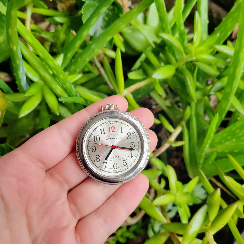 Vintage Affinity Quartz Watch Pendant